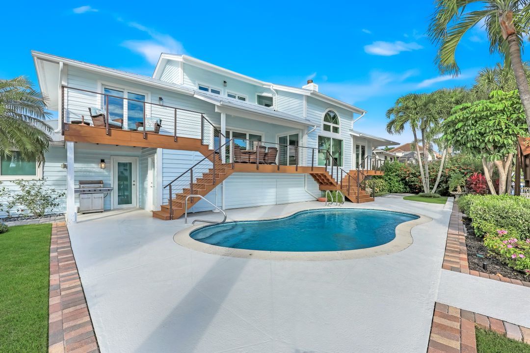 368 Germain Ave, Naples, FL 34108