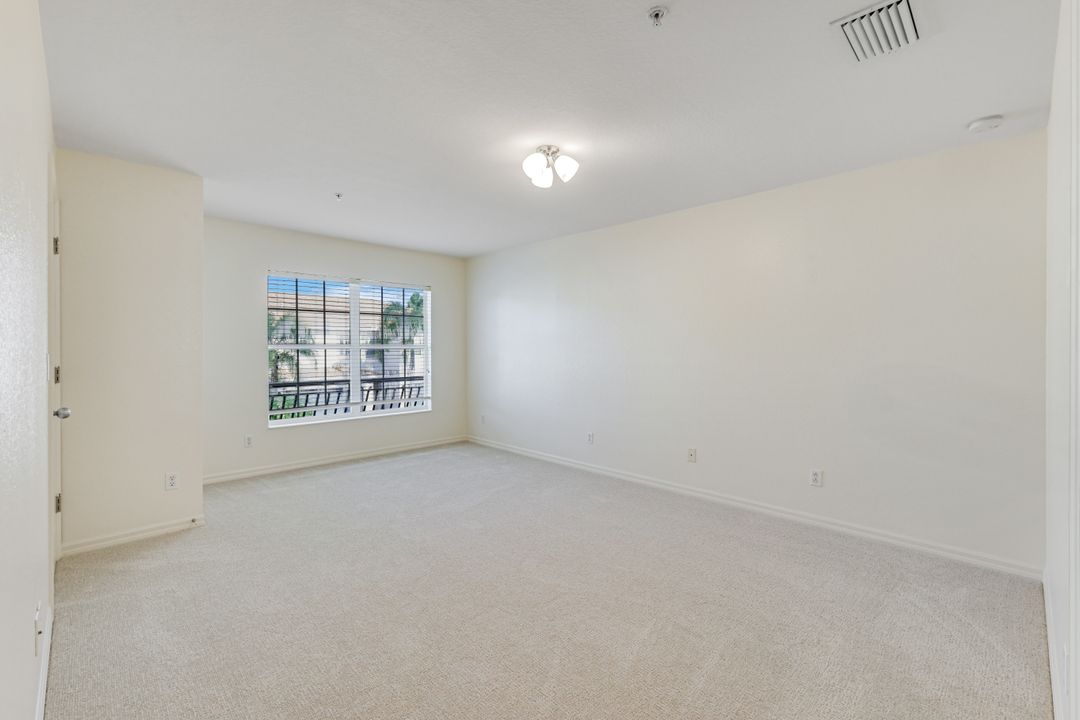 19551 Bowring Park Rd #104, Fort Myers, FL 33967