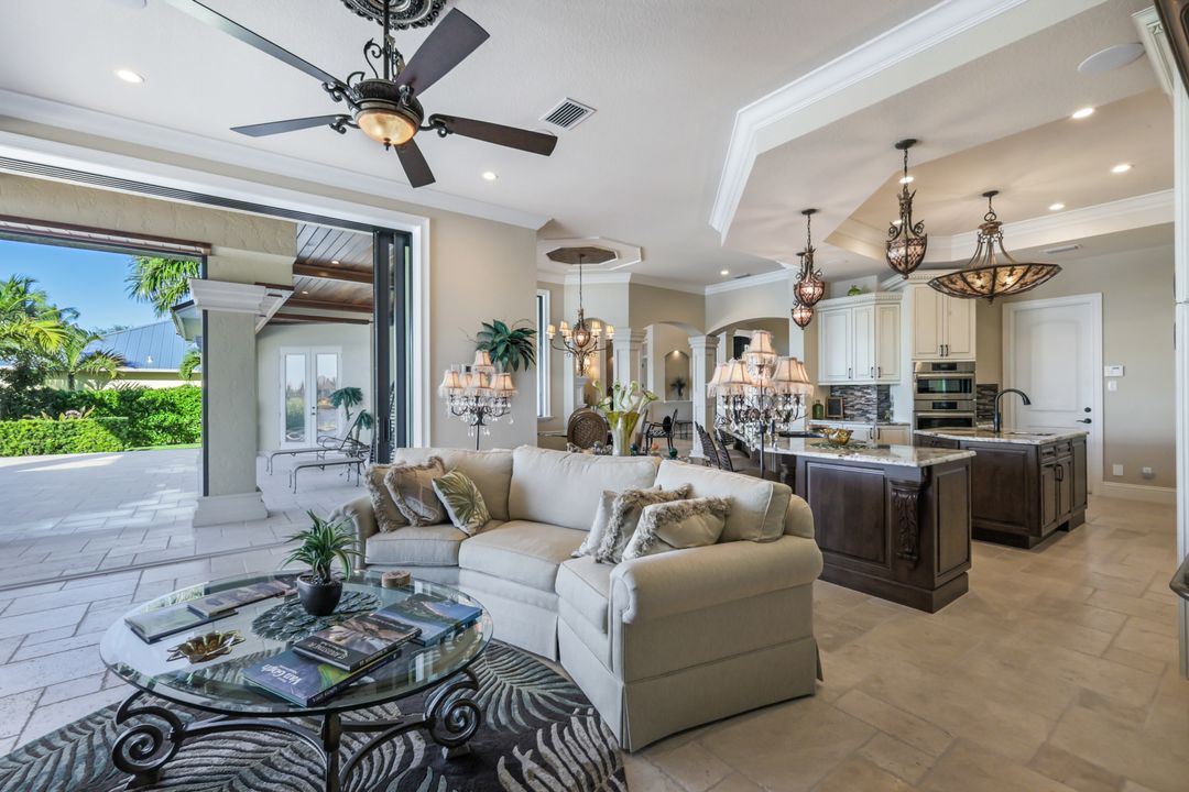 4108 NW 11th St, Cape Coral, FL 33993