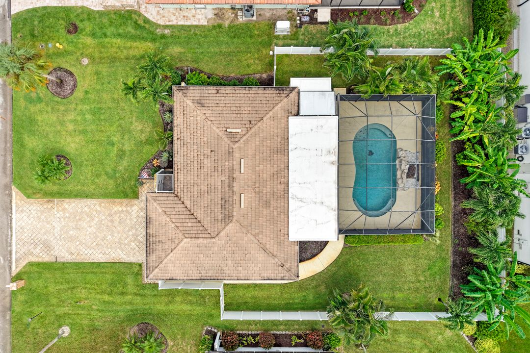 27120 Edenbridge Ct, Bonita Springs, FL 34135