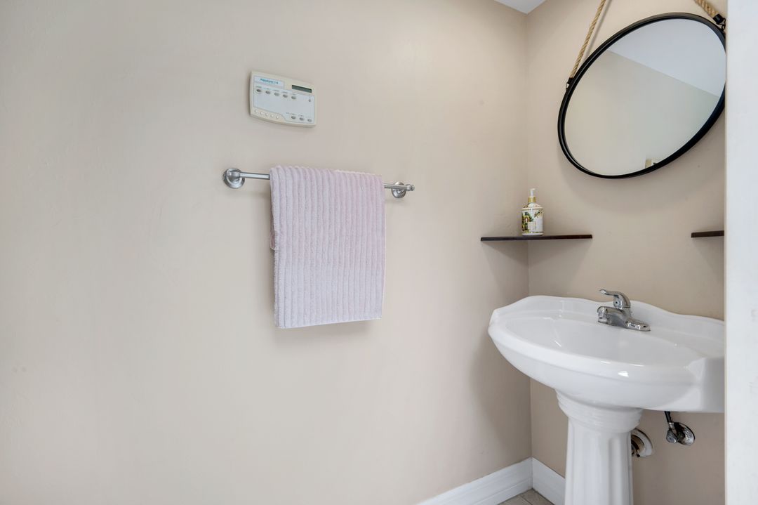 28820 Trenton Ct, Bonita Springs, FL 34134