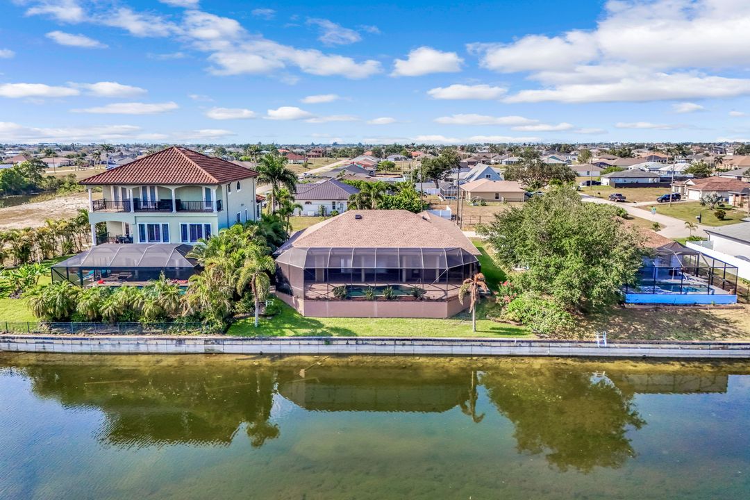 907 NW 18th St, Cape Coral, FL 33993