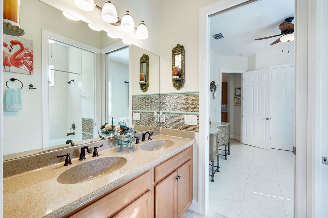 9684 Cobalt Cove Cir, Naples, FL 34120