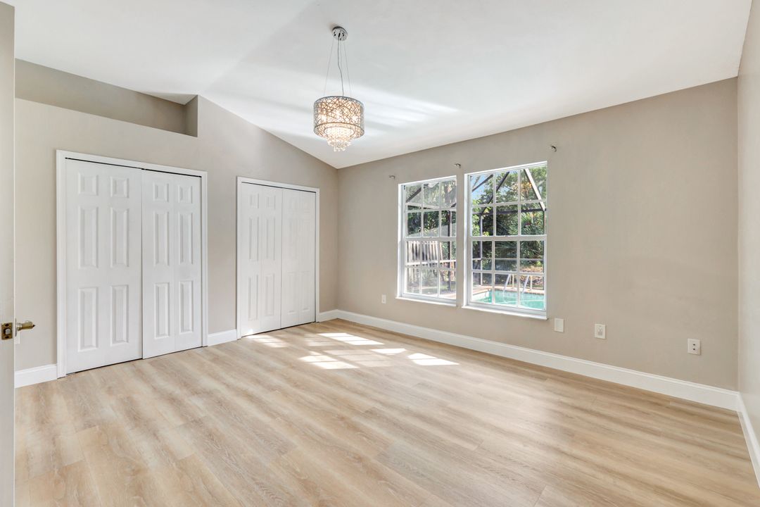 3650 Kent Dr, Naples, FL 34112