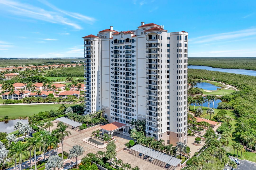 1060 Borghese Ln #2001, Naples, FL 34114