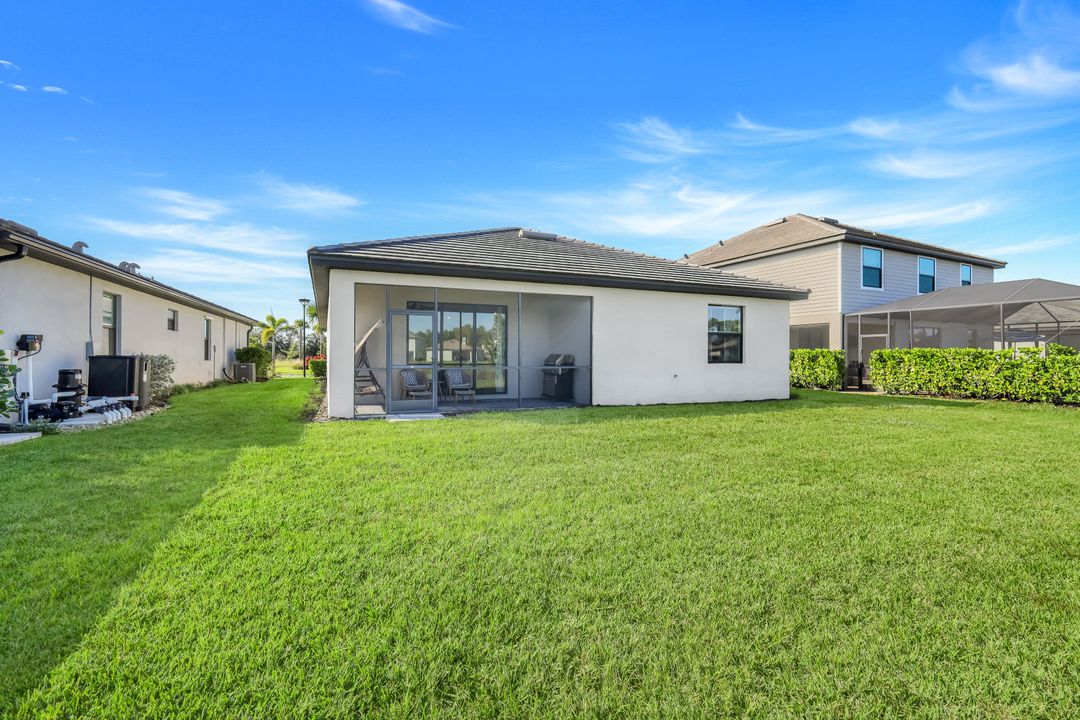 11311 Timber Creek Dr, Fort Myers, FL 33913