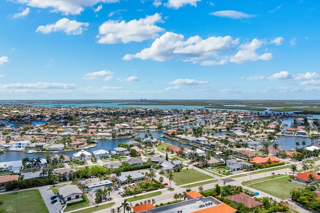 35 Covewood Ct, Marco Island, FL 34145