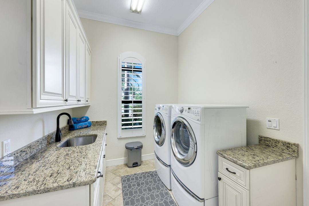 5858 Harbour Preserve Cir, Cape Coral, FL 33914