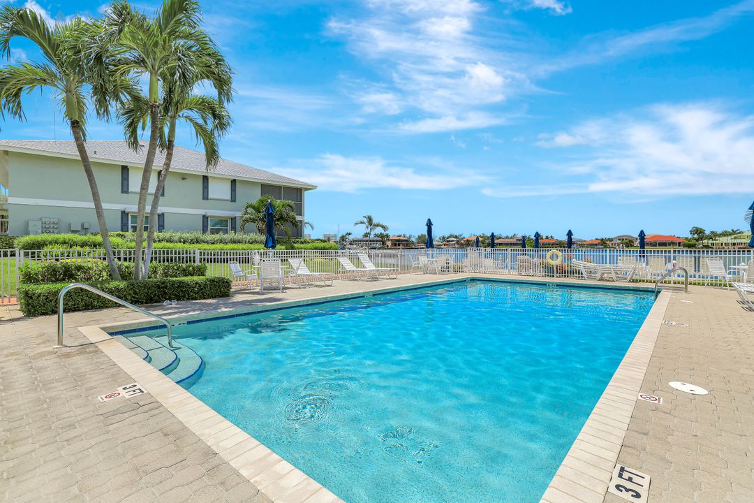 721 W Elkcam Cir #211, Marco Island, FL 34145
