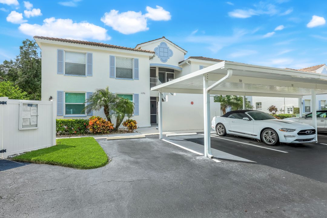 1036 Mainsail Dr #722, Naples, FL 34114