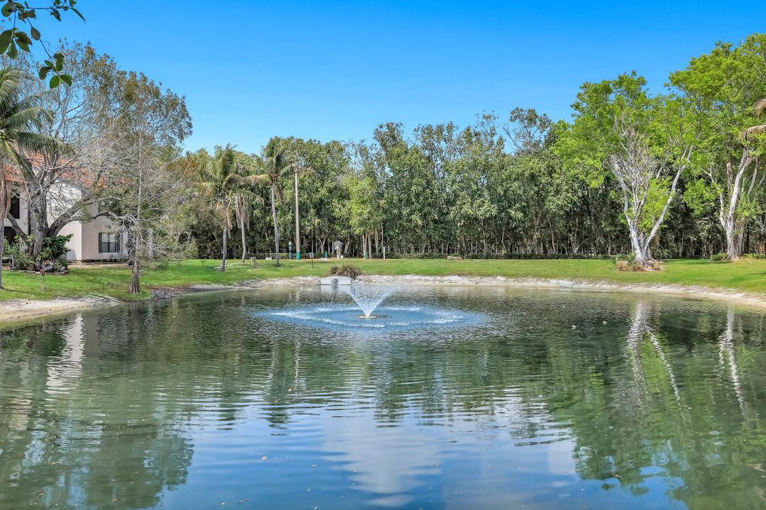 2178 Arbour Walk Cir #2326, Naples, FL 34109