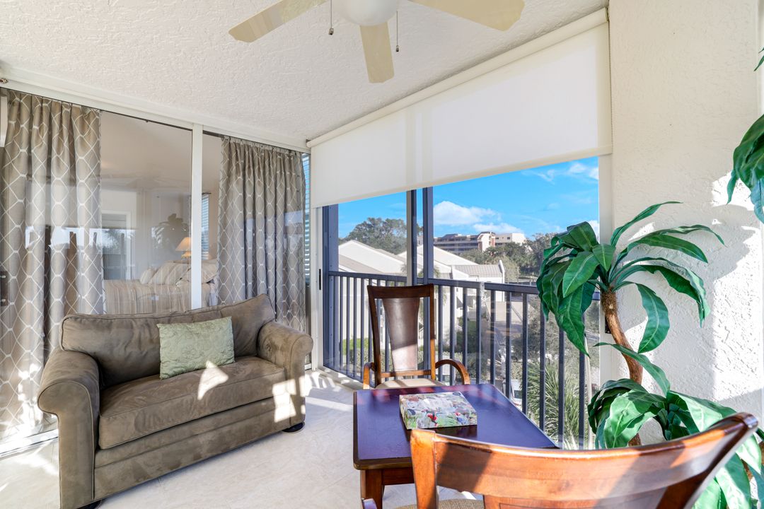 6361 Pelican Bay Blvd #201, Naples, FL 34108