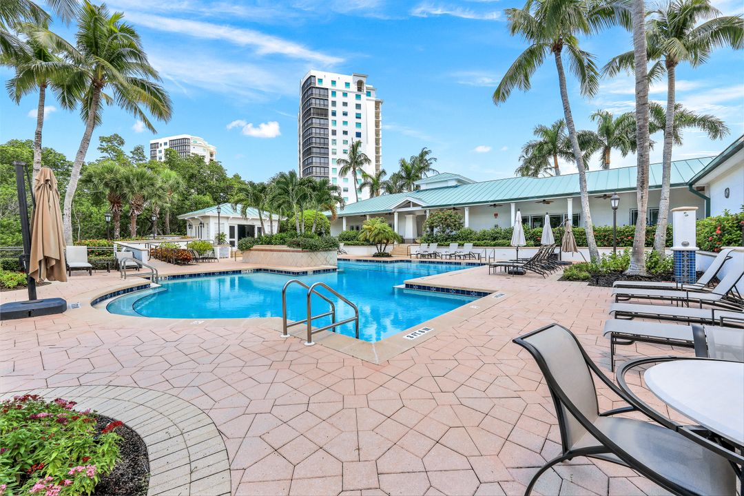 455 Cove Tower Dr #1701, Naples, FL 34110