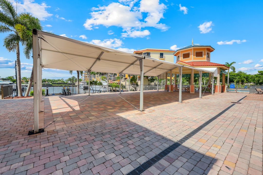 5793 Cape Harbour Dr #1212, Cape Coral, FL 33914