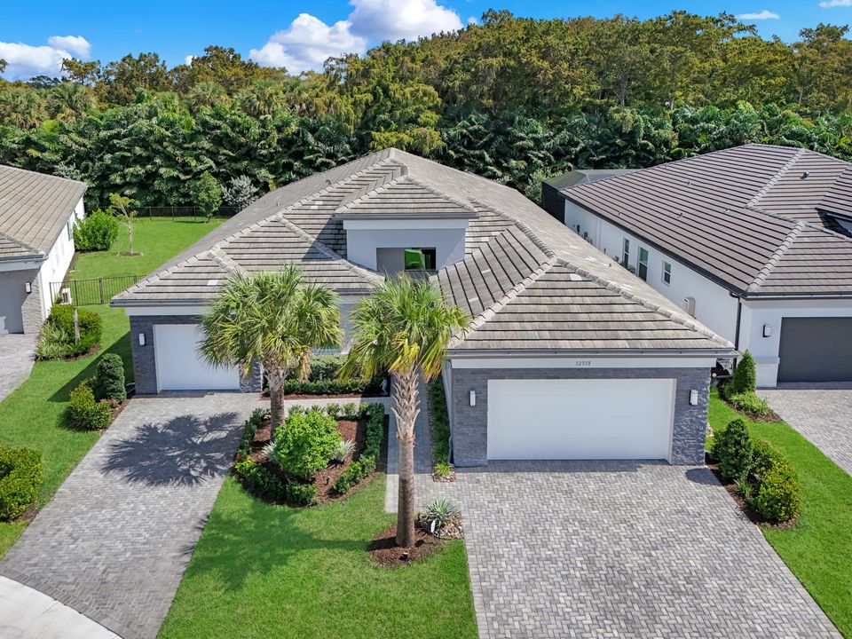 12338 Lavender Ave, Naples, FL 34120