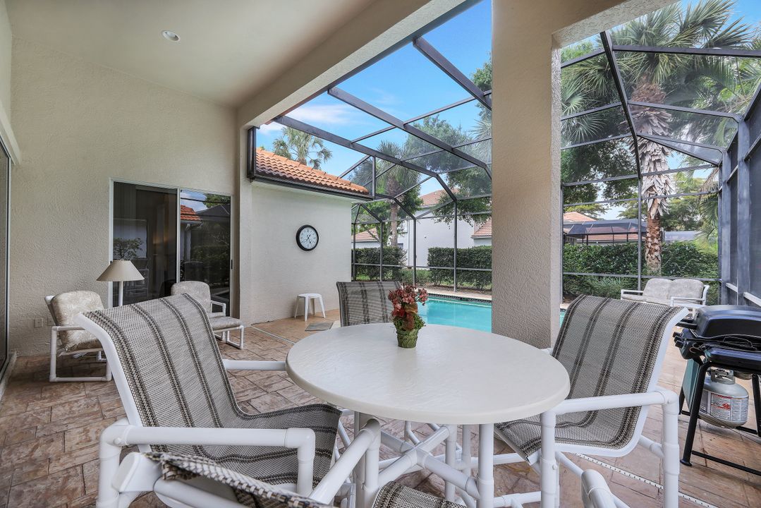 8793 Ventura Way, Naples, FL 34109