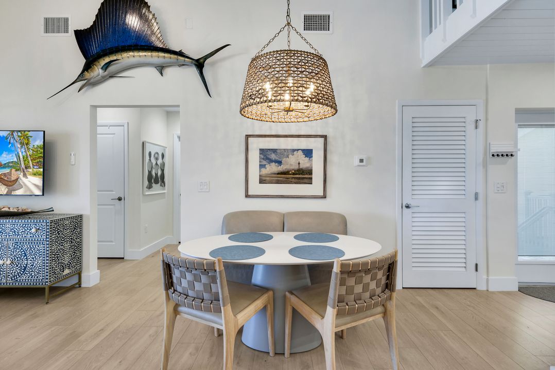 2321 W Gulf Dr #1E, Sanibel, FL 33957