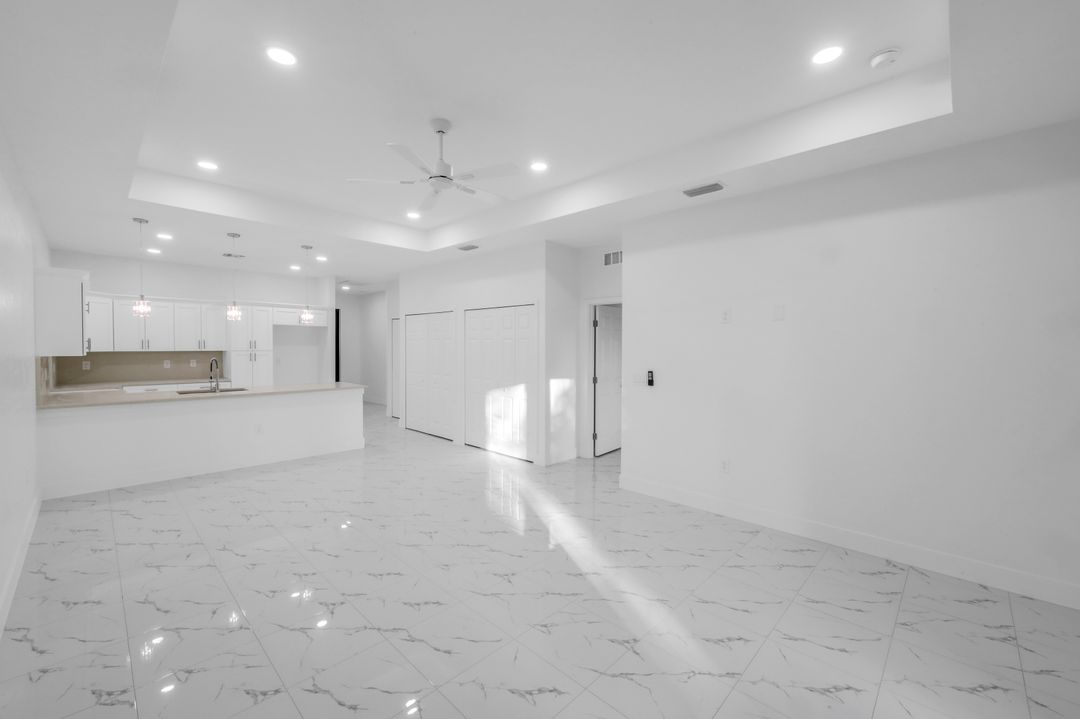 4805-4807 29th St SW, Lehigh Acres, FL 33973