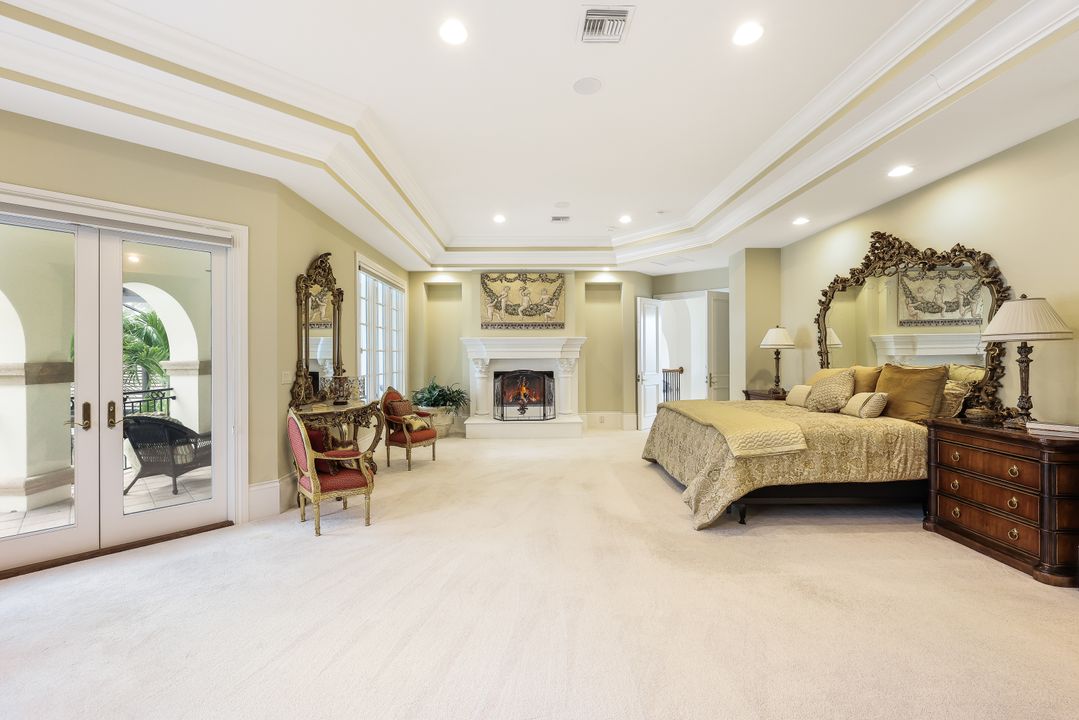 28790 Blaisdell Dr, Naples, FL 34119