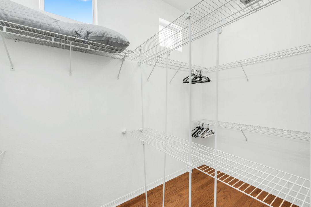 11416 Quail Village Way, Naples, FL 34119