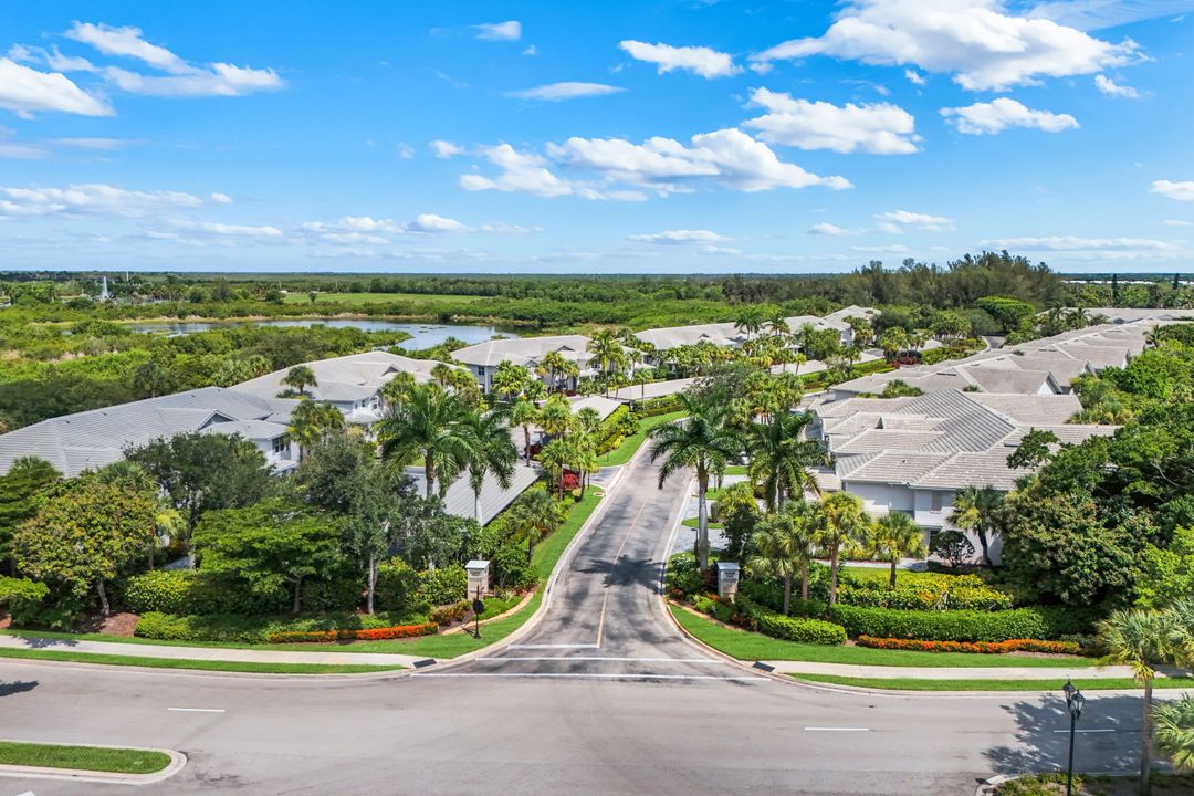 8310 Whisper Trace Way #102, Naples, FL 34114