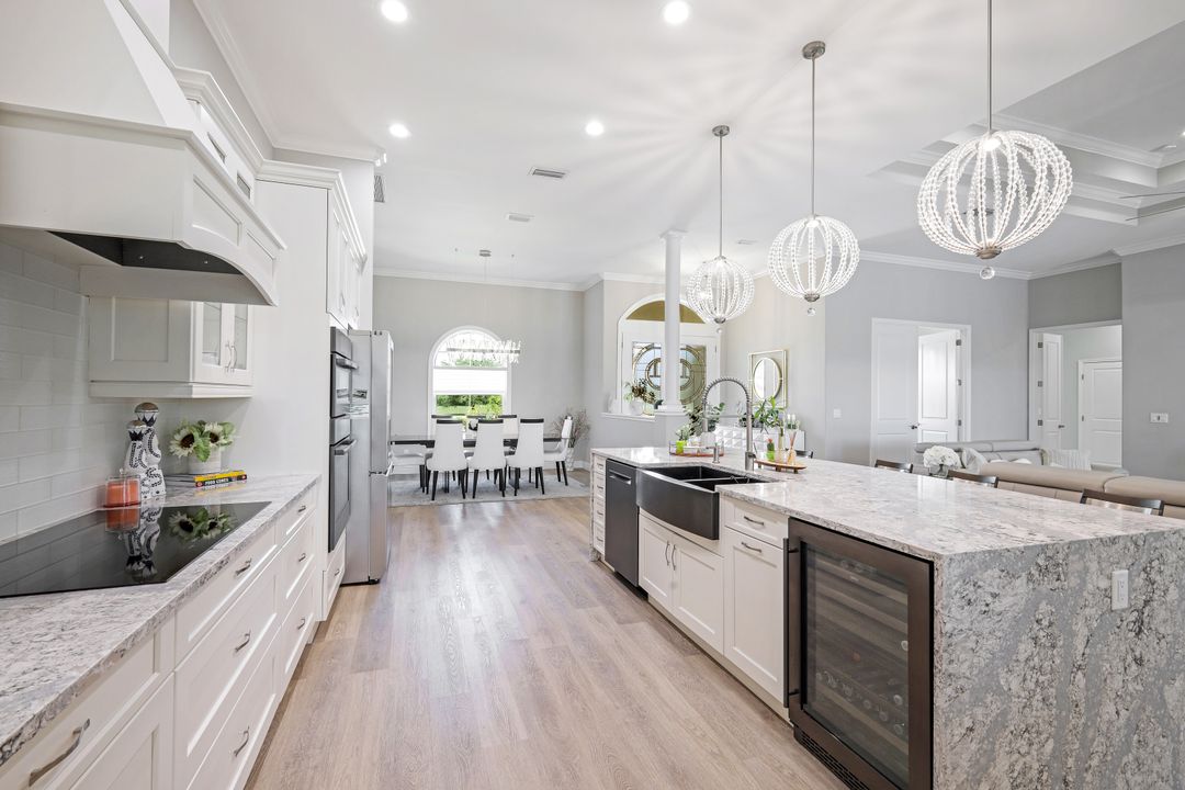 18015 Coyote Creek Ct, Parrish, FL 34219