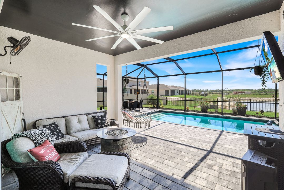18821 Shimmer Dawn Ct, NO FORT MYERS, FL 33917