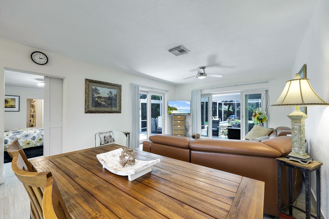 130 Greenbrier St, Marco Island, FL 34145