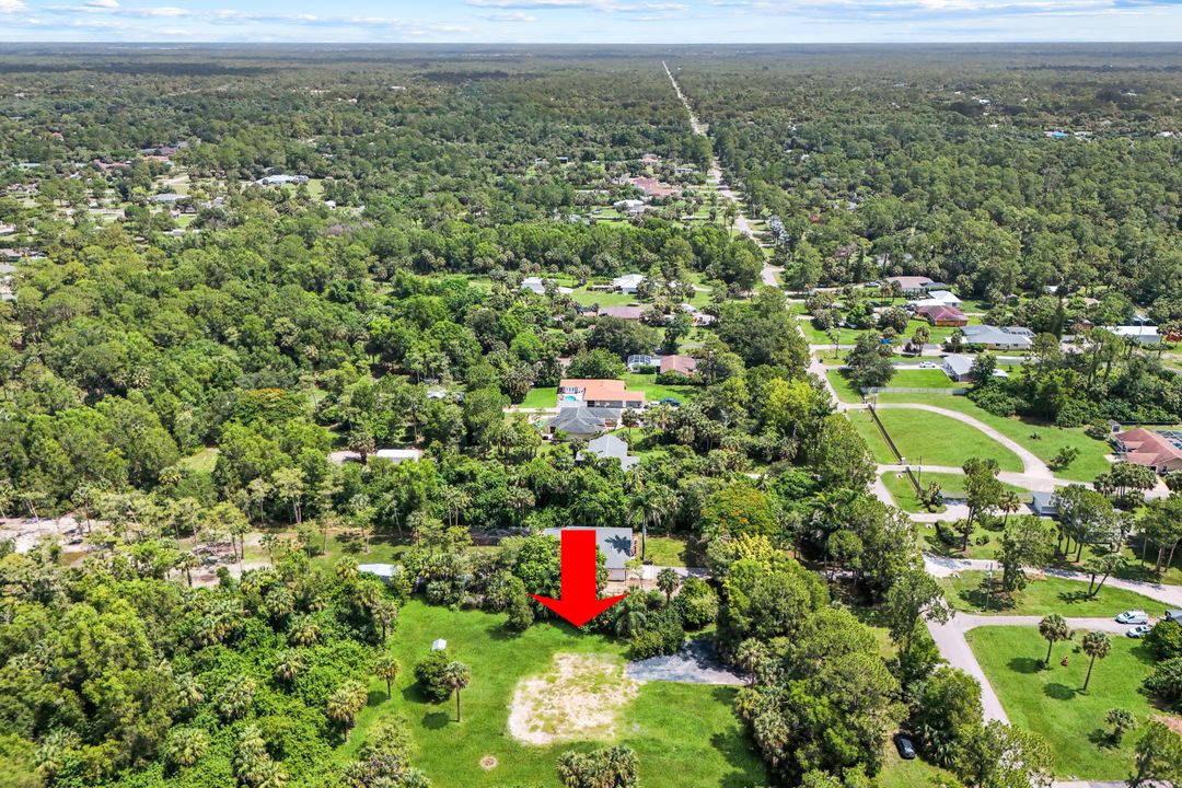 1481 19th St SW, Naples, FL 34117