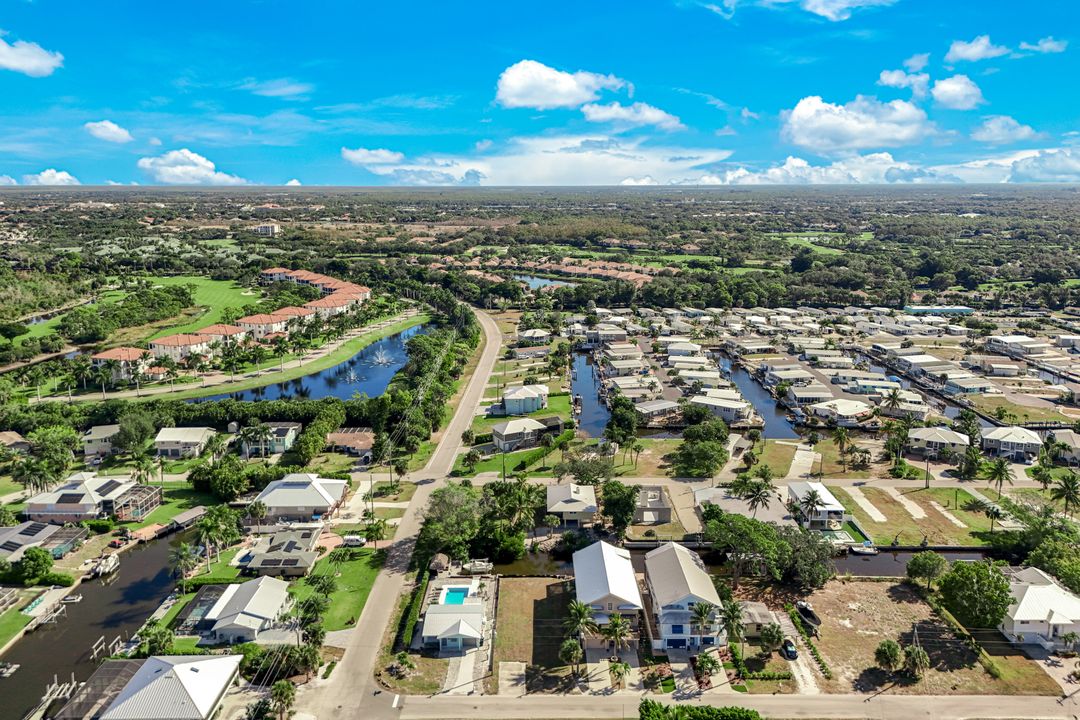 24504 Redfish St, Bonita Springs, FL 34134