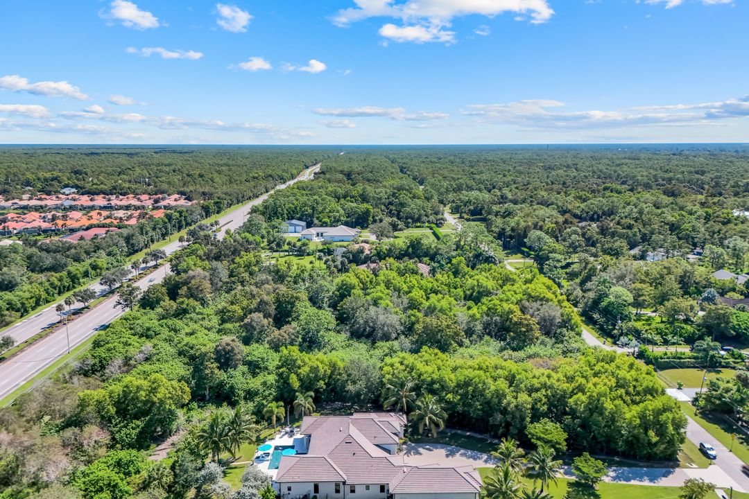 5861 Napa Woods Way, Naples, FL 34116
