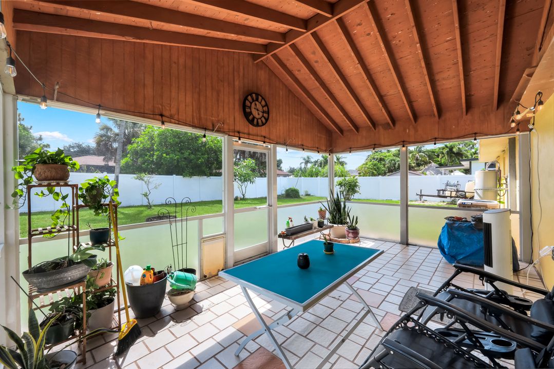 27051 Edgewood St, Bonita Springs, FL 34135