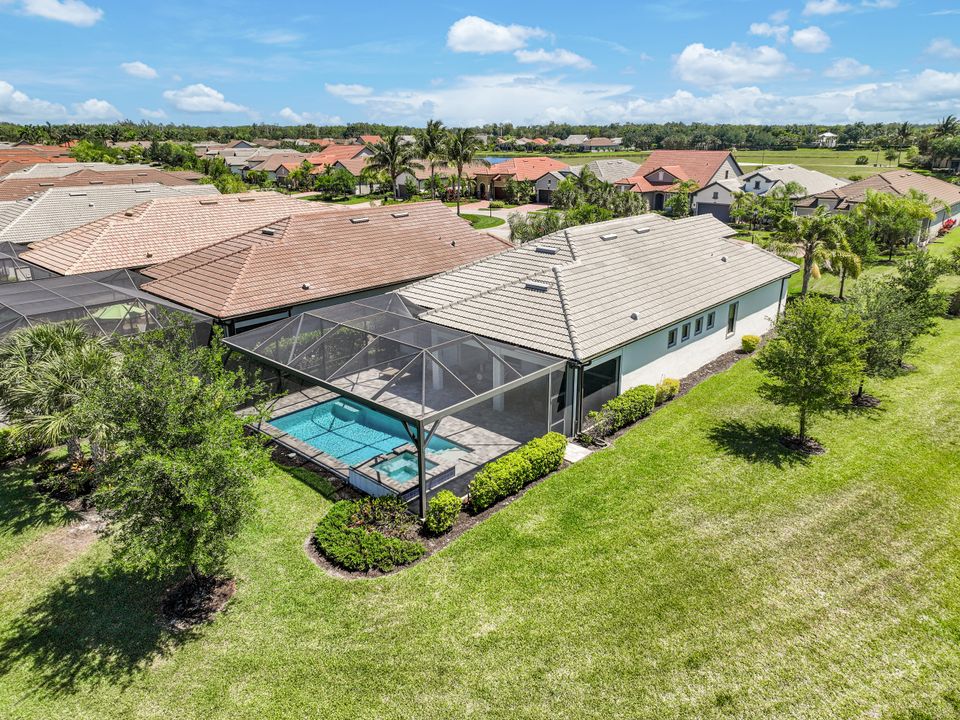 2717 Amaranda Ct, Naples, FL 34114