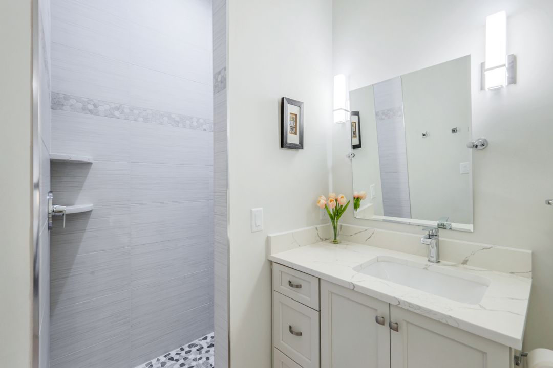 3616 Glenwater Ln, Bonita Springs, FL 34134