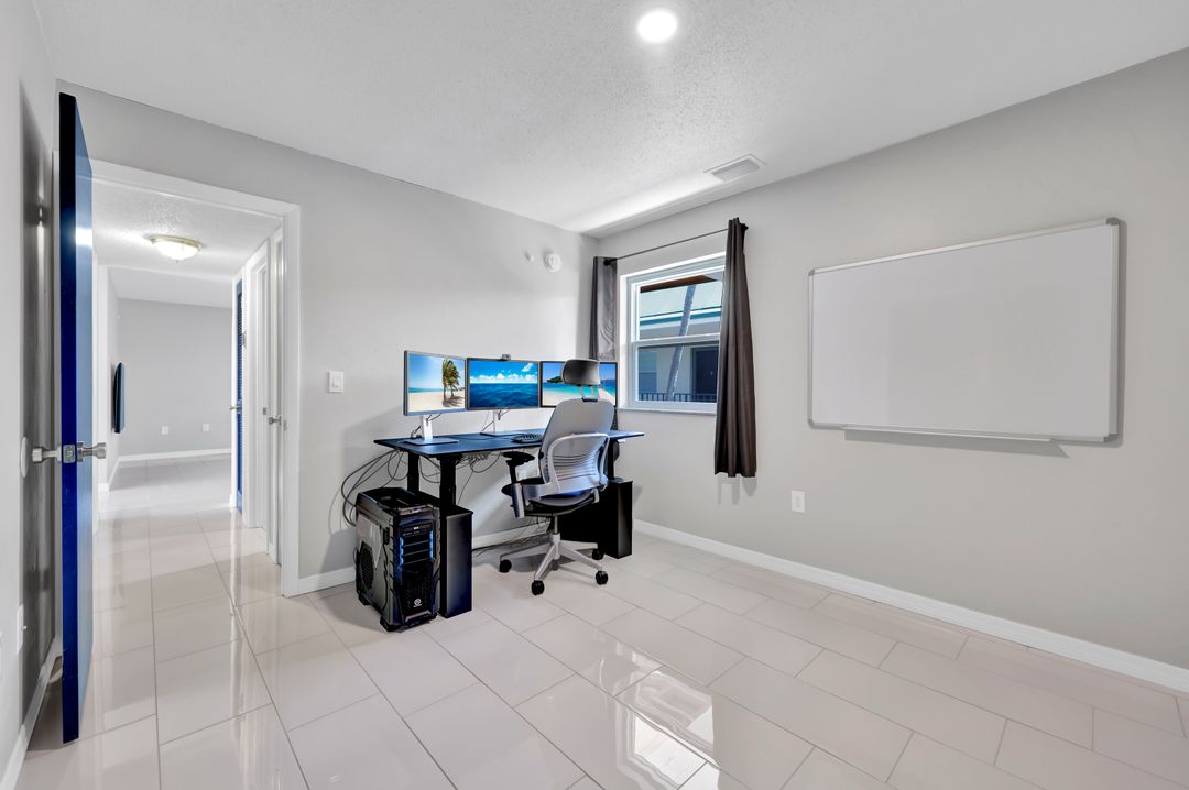 3907 Del Prado Blvd S #C-203, Cape Coral, FL 33904