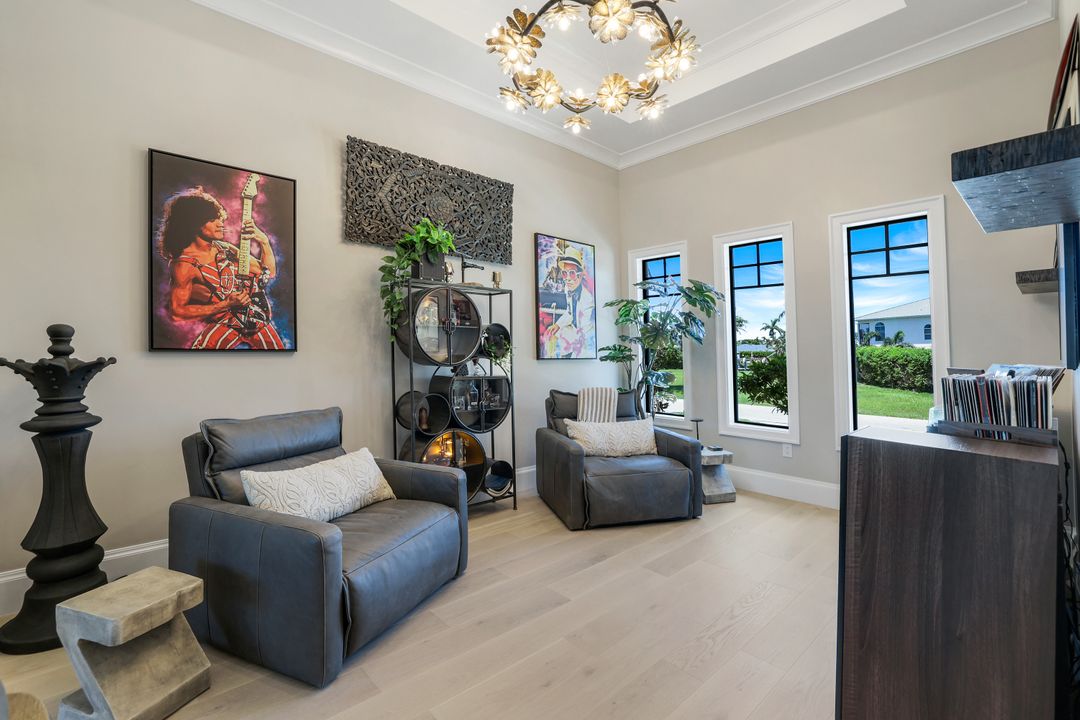 855 Old Marco Ln, Marco Island, FL 34145
