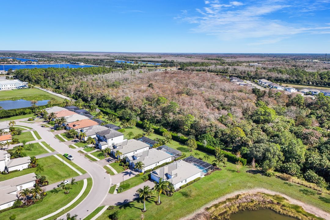 2302 Grenadines Way, Naples, FL