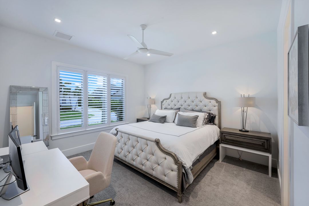 685 Cameo Ct, Marco Island, FL 34145