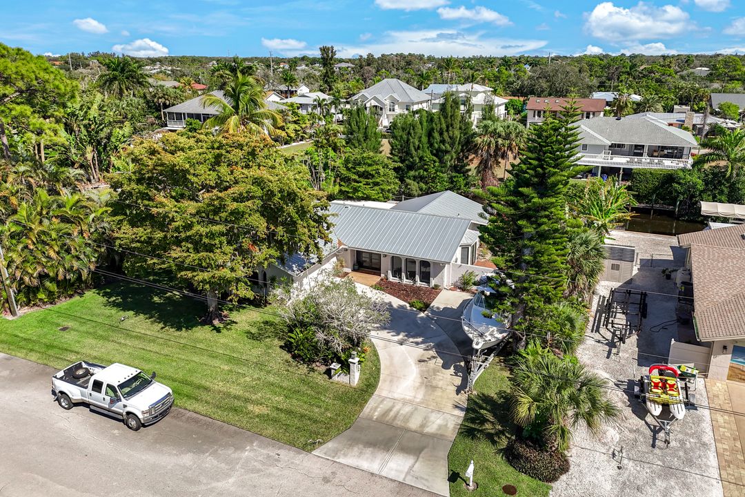 27234 Jolly Roger Ln, Bonita Springs, FL 34135