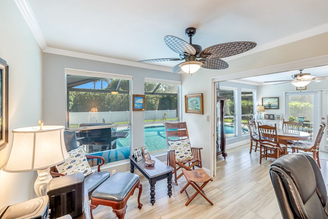 4459 Lakewood Blvd, Naples, FL 34112