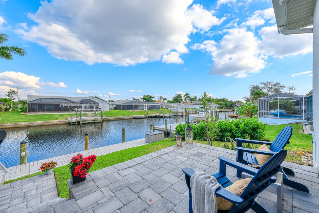 5317 SW 8th Pl, Cape Coral, FL 33914