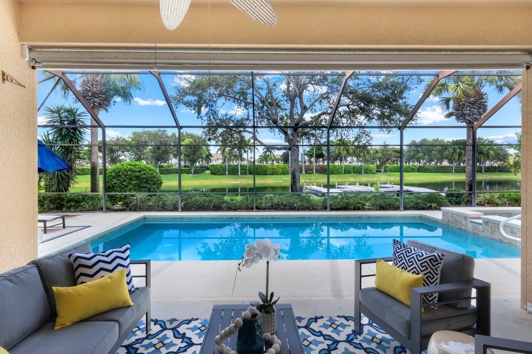 8776 Hideaway Harbor Ct, Naples, FL 34120