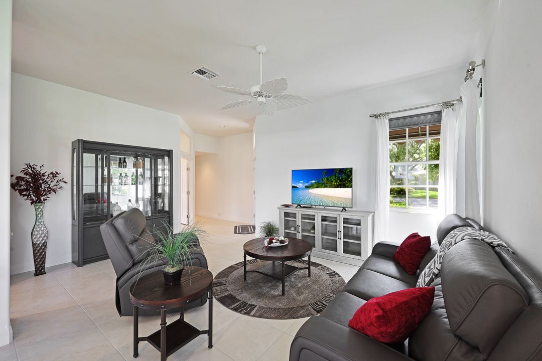 13470 Bridgeford Ave, Bonita Springs, FL 34135