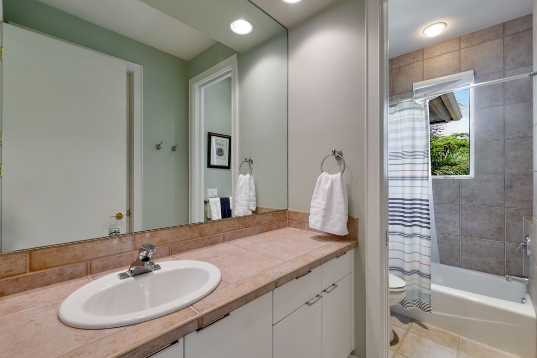 3451 Creekview Dr, Bonita Springs, FL 34134