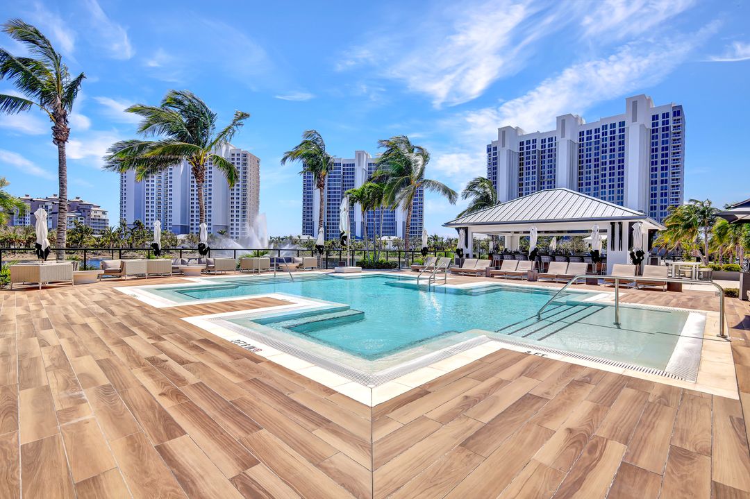 13925 Old Coast Rd #2205, Naples, FL 34110