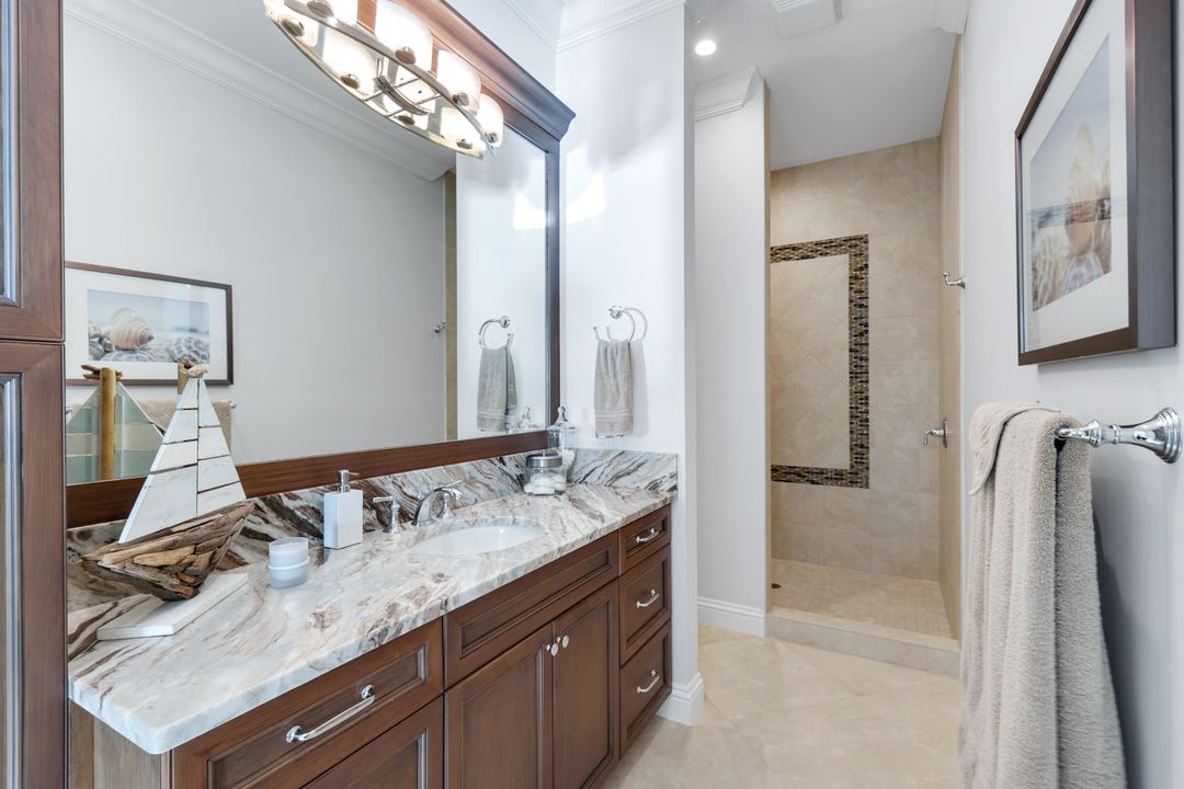 80 Anchor Ct, Marco Island, FL 34145