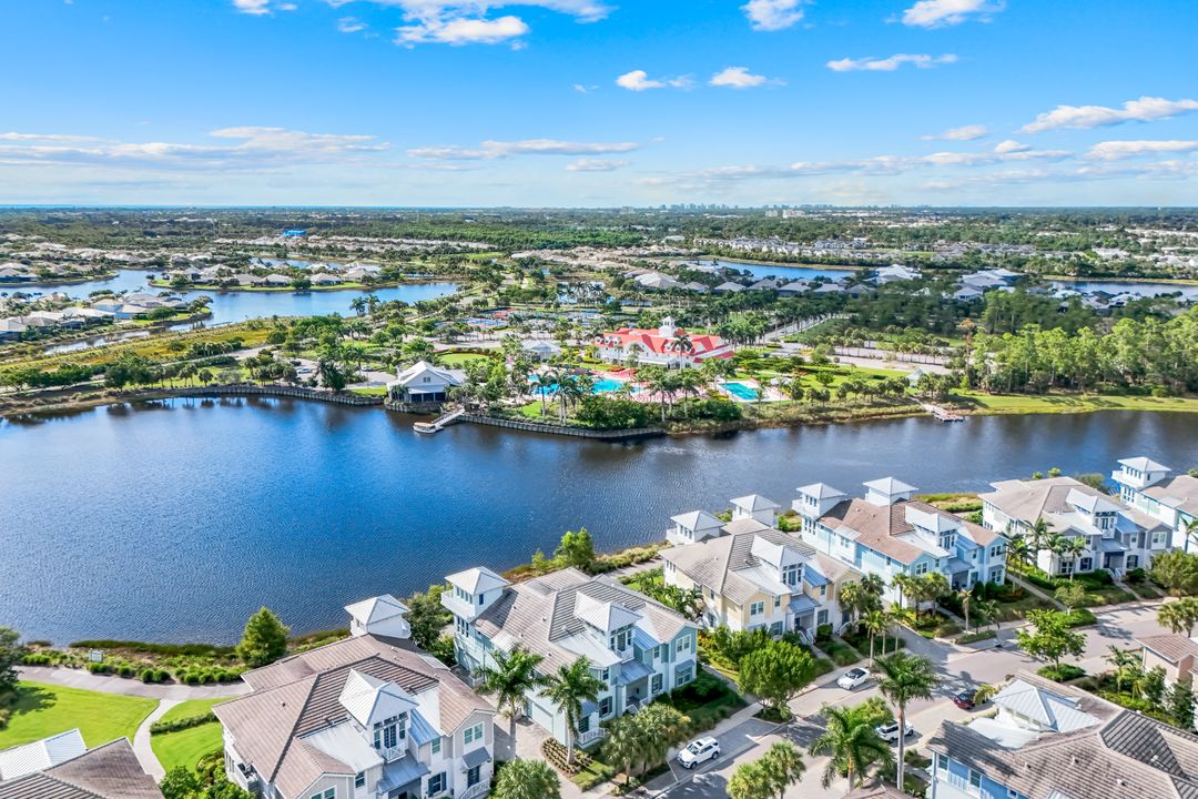 6541 Dominica Dr #201, Naples, FL 34113