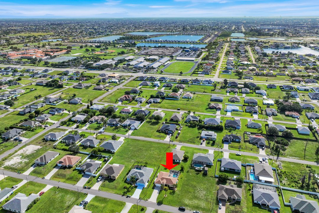 401 NW 18th Ave, Cape Coral, FL 33993