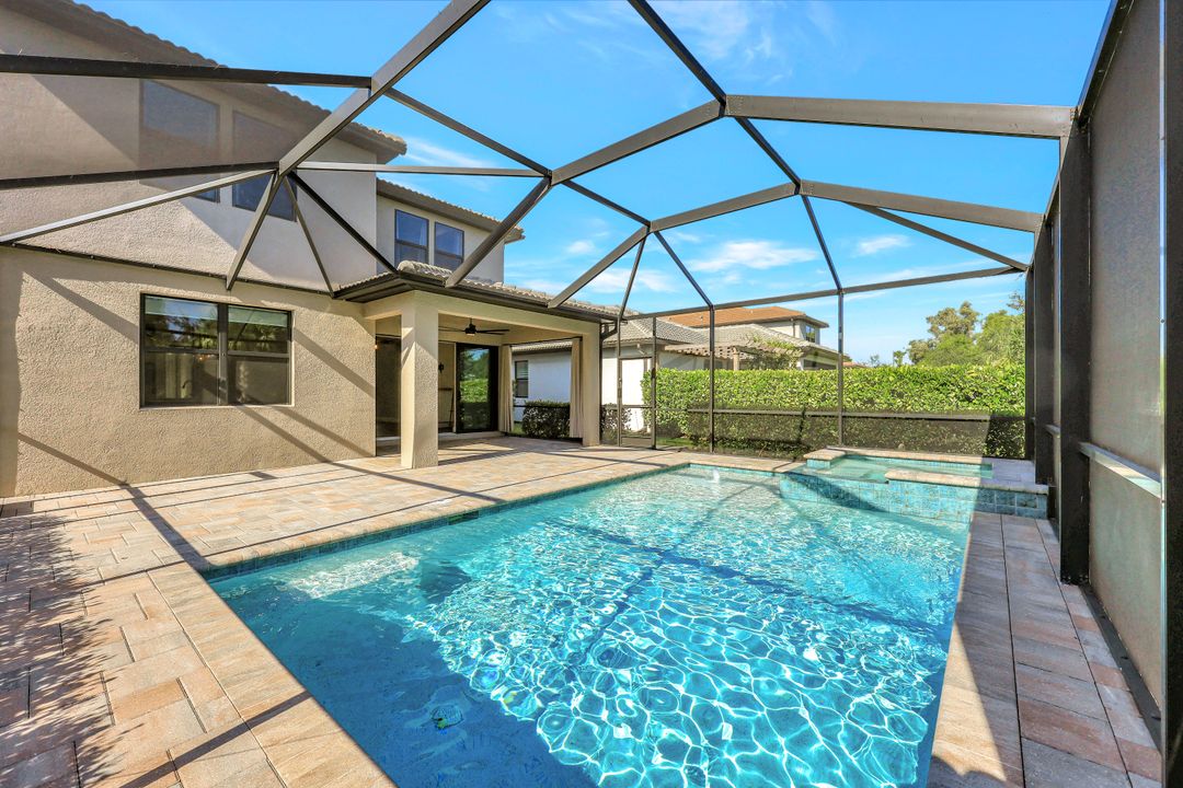 9034 Bexley Dr, Fort Myers, FL 33967
