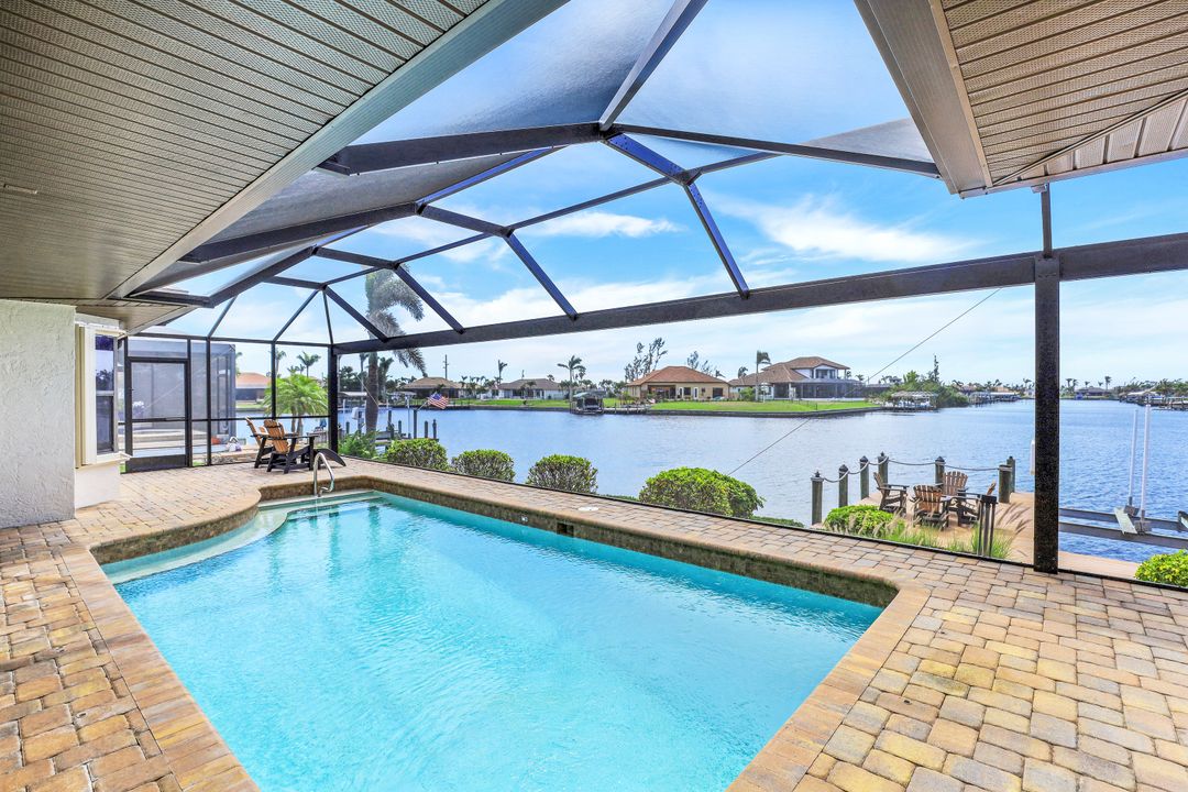 4702 SW 25th Ct, Cape Coral, FL 33914